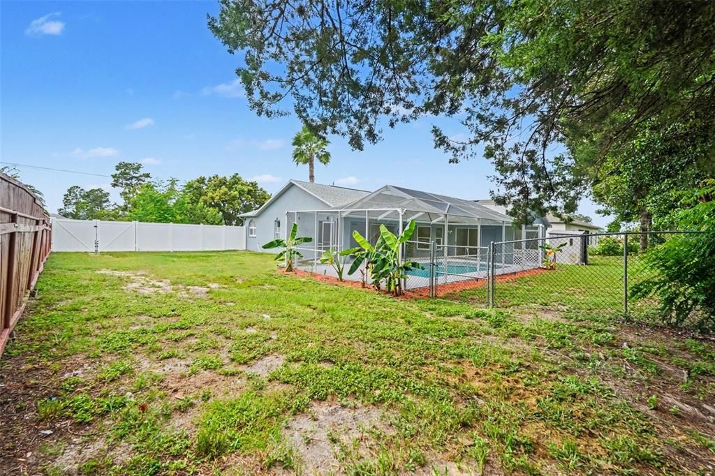 For Sale: $370,000 (3 beds, 2 baths, 1806 Square Feet)