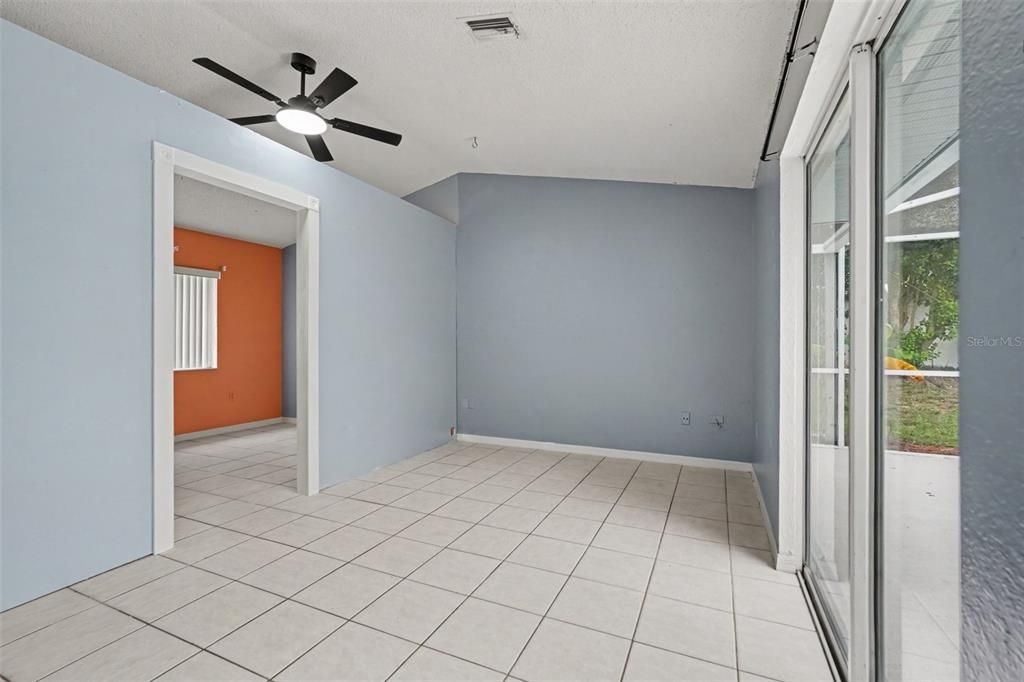 For Sale: $370,000 (3 beds, 2 baths, 1806 Square Feet)