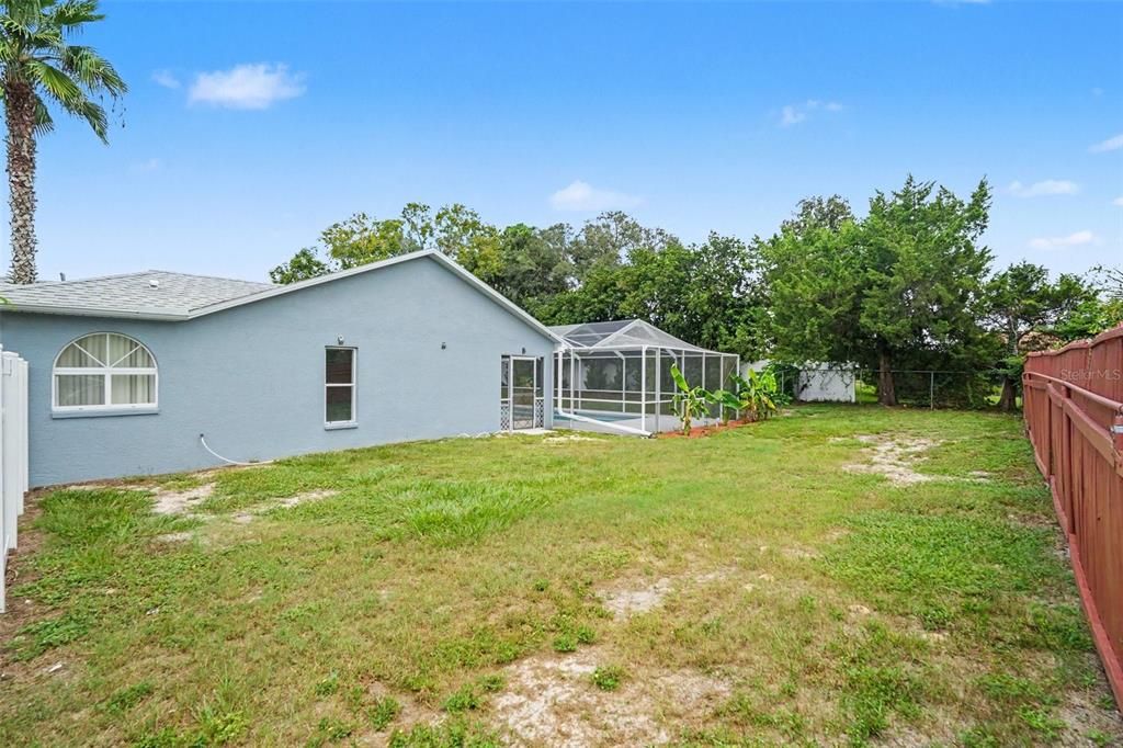 For Sale: $370,000 (3 beds, 2 baths, 1806 Square Feet)