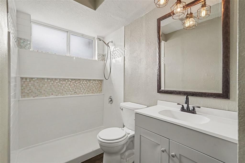 For Sale: $370,000 (3 beds, 2 baths, 1806 Square Feet)