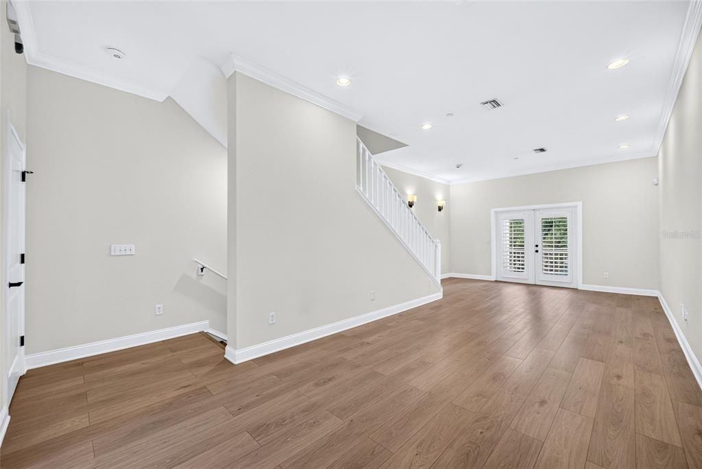 For Rent: $4,500 (2 beds, 2 baths, 2024 Square Feet)