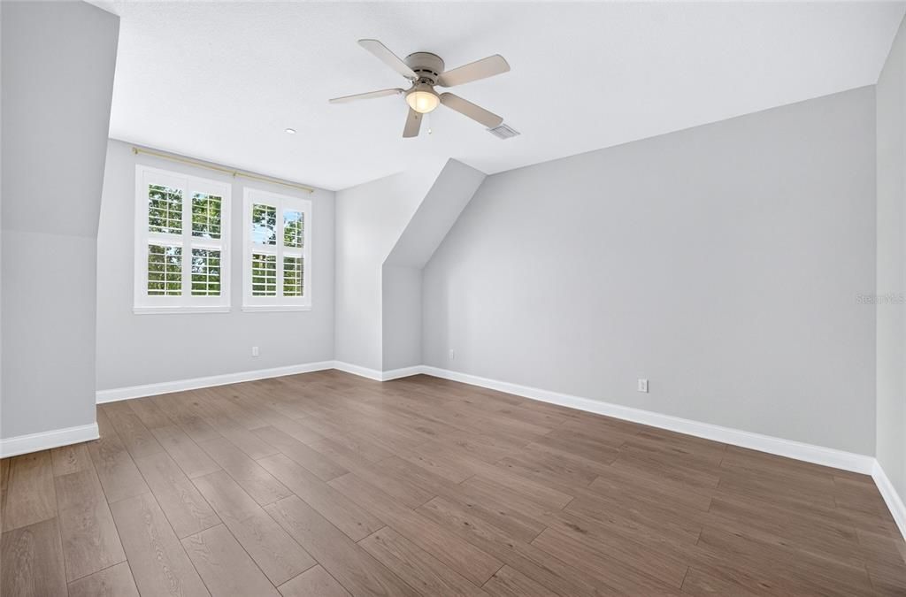 For Rent: $4,500 (2 beds, 2 baths, 2024 Square Feet)