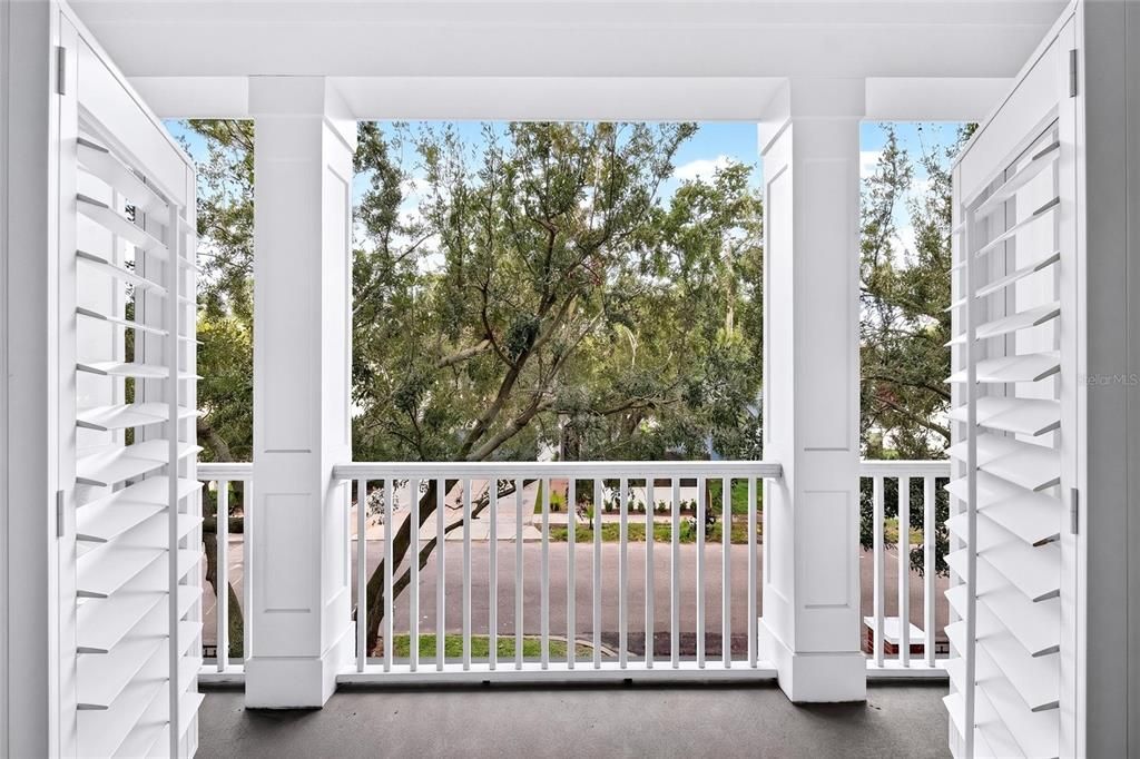 For Rent: $4,500 (2 beds, 2 baths, 2024 Square Feet)