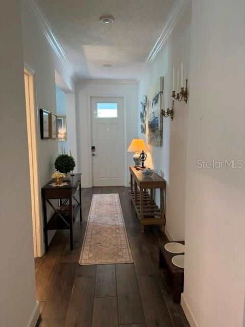 For Rent: $2,500 (3 beds, 2 baths, 2114 Square Feet)