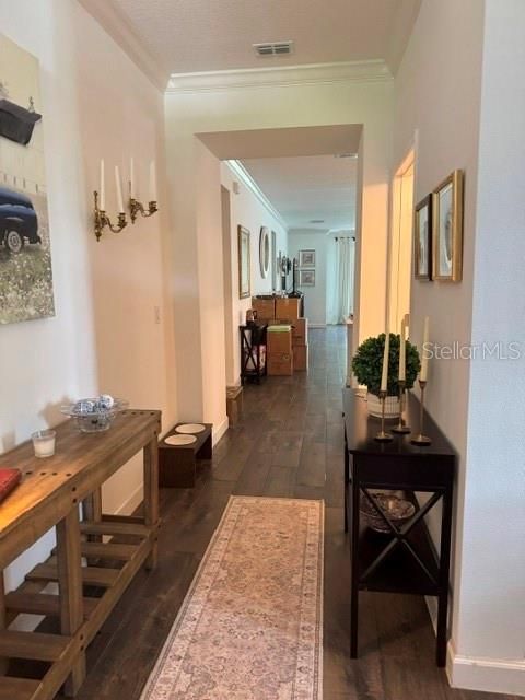 For Rent: $2,500 (3 beds, 2 baths, 2114 Square Feet)