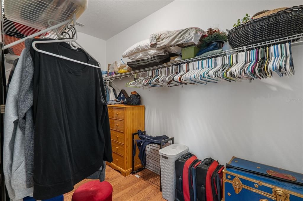 For Sale: $445,000 (4 beds, 3 baths, 2313 Square Feet)