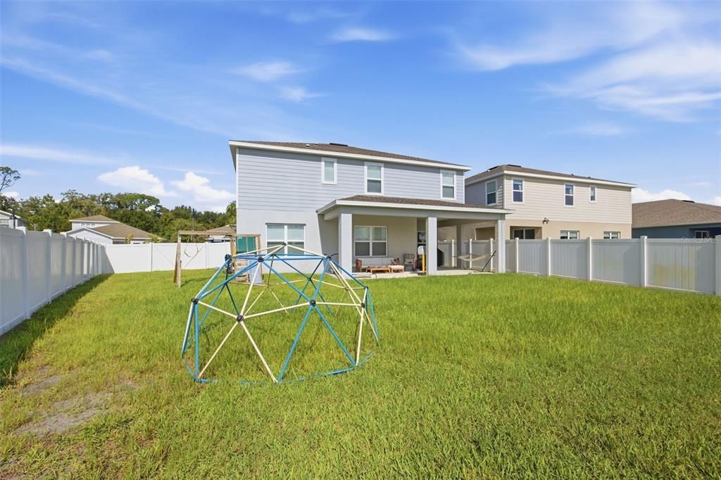 En Venta: $480,000 (4 camas, 3 baños, 3009 Pies cuadrados)