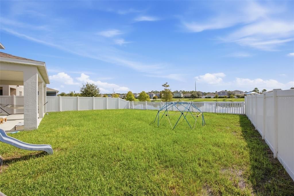 En Venta: $480,000 (4 camas, 3 baños, 3009 Pies cuadrados)