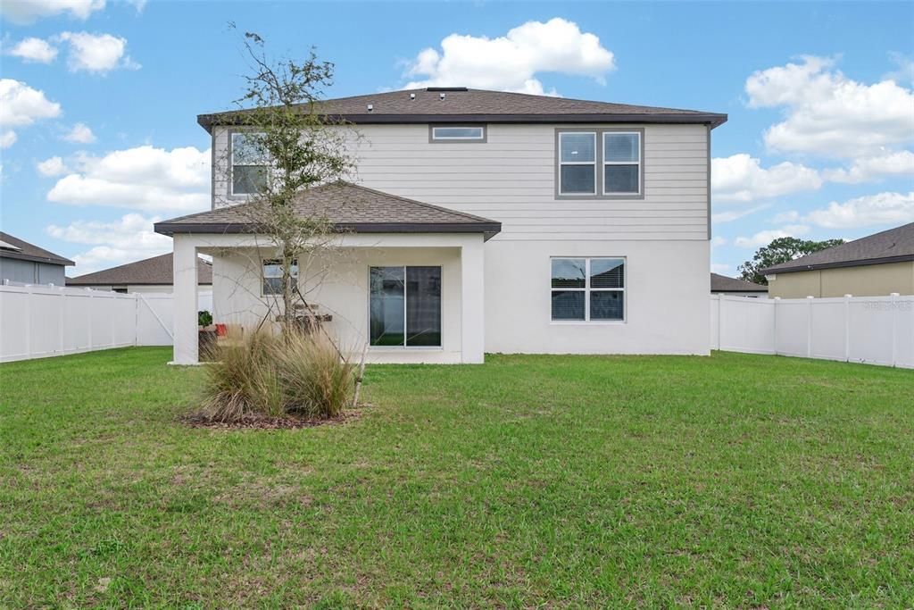 For Sale: $375,000 (4 beds, 2 baths, 2626 Square Feet)