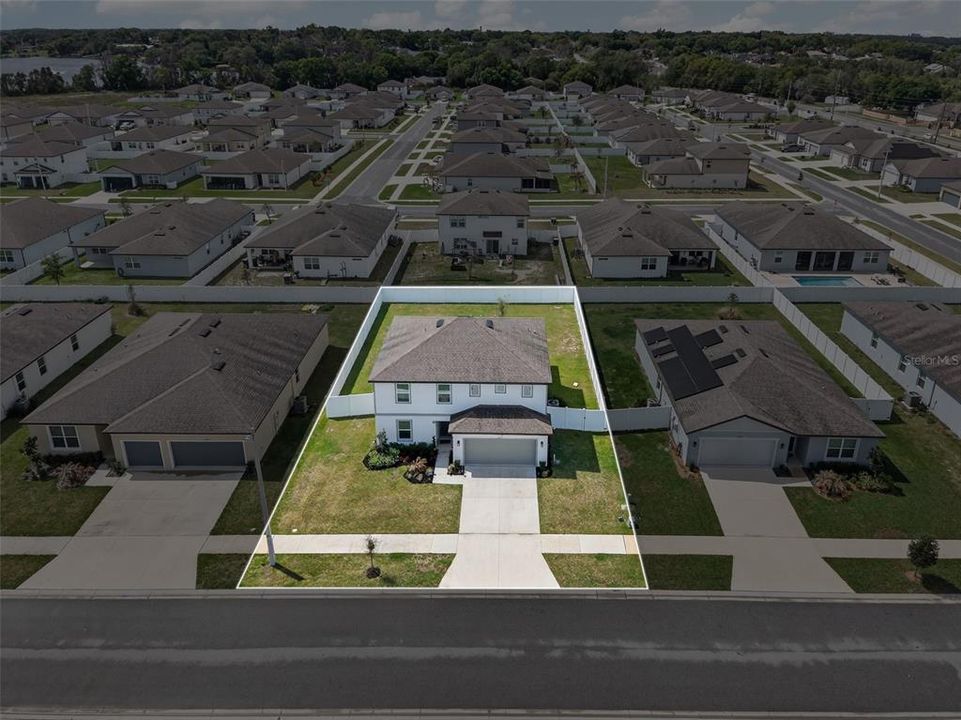 For Sale: $375,000 (4 beds, 2 baths, 2626 Square Feet)