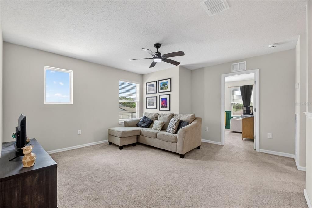 For Sale: $375,000 (4 beds, 2 baths, 2626 Square Feet)