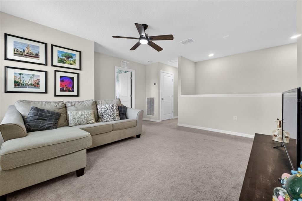 For Sale: $375,000 (4 beds, 2 baths, 2626 Square Feet)