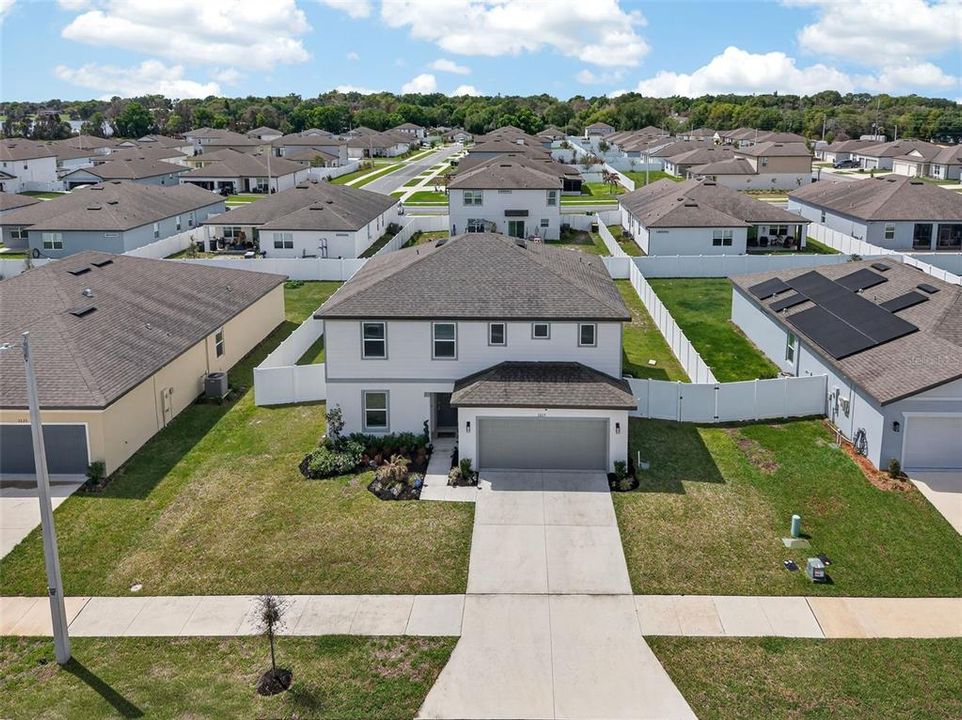 For Sale: $375,000 (4 beds, 2 baths, 2626 Square Feet)