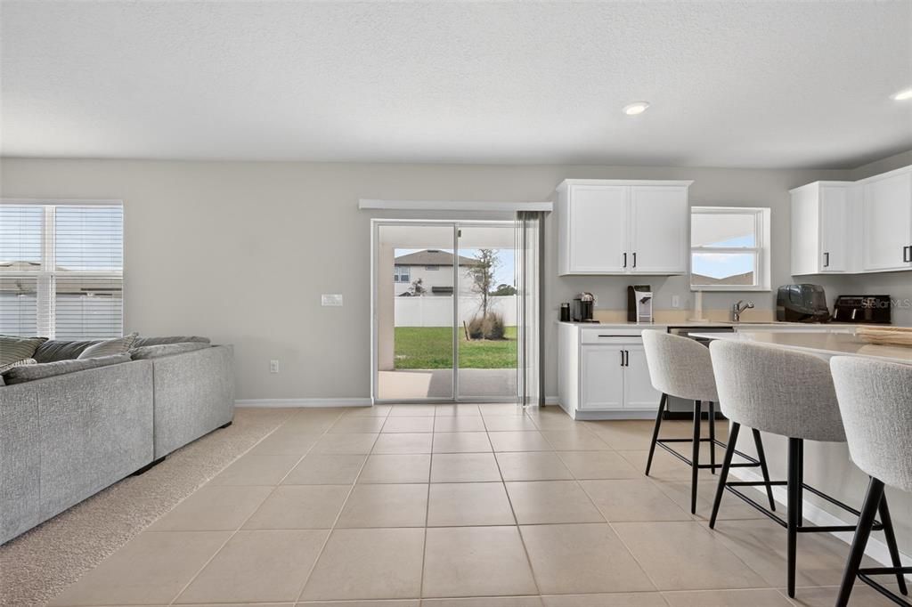 For Sale: $375,000 (4 beds, 2 baths, 2626 Square Feet)