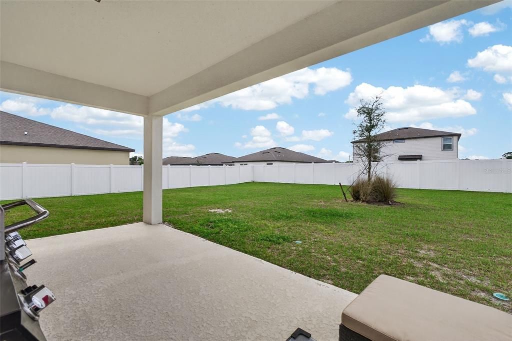 For Sale: $375,000 (4 beds, 2 baths, 2626 Square Feet)