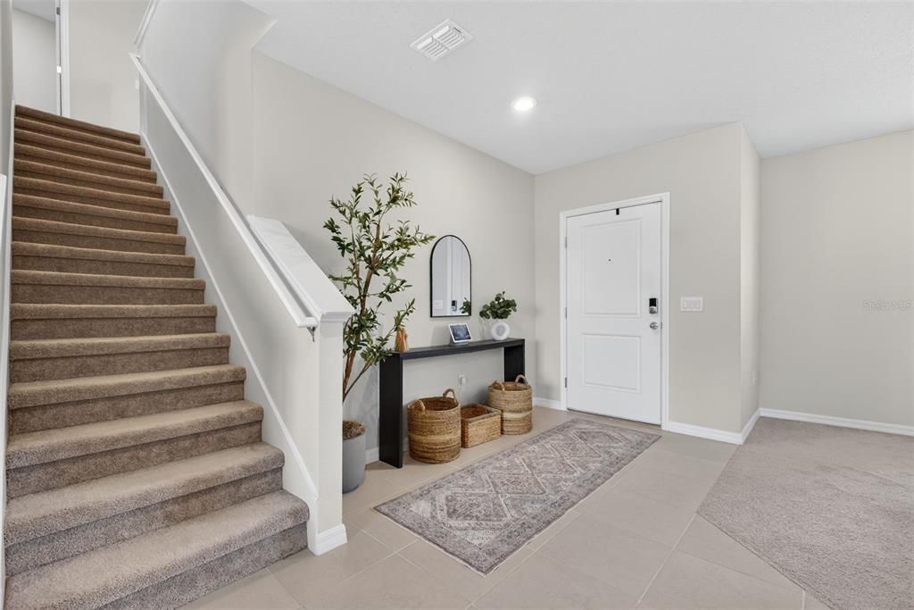 For Sale: $375,000 (4 beds, 2 baths, 2626 Square Feet)