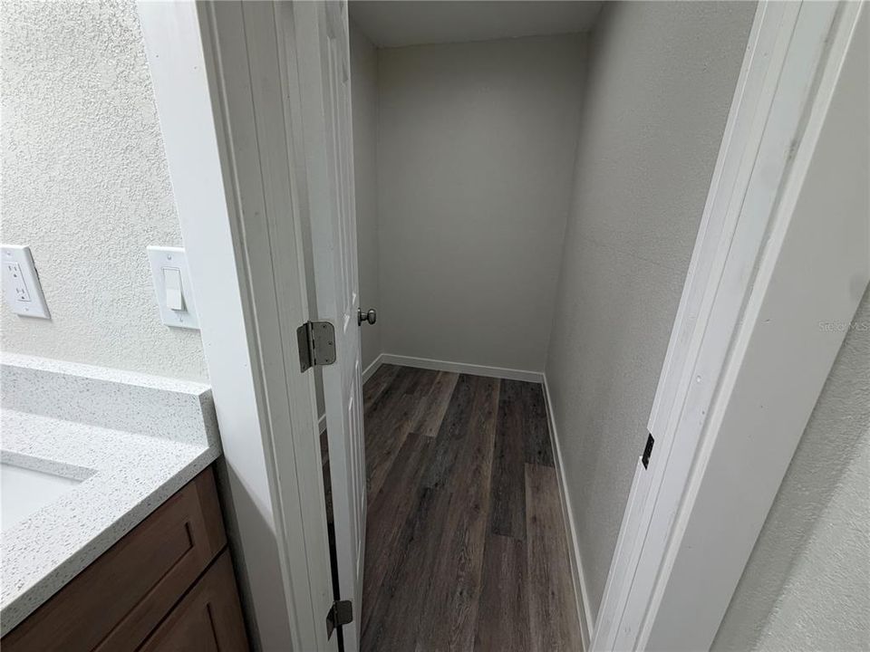 For Rent: $2,190 (3 beds, 2 baths, 1375 Square Feet)