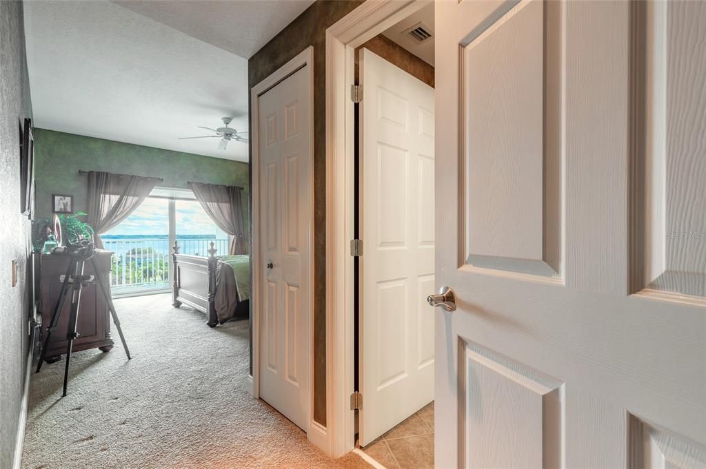 For Sale: $700,000 (3 beds, 3 baths, 2480 Square Feet)