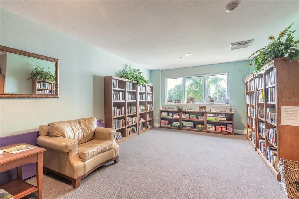 For Sale: $700,000 (3 beds, 3 baths, 2480 Square Feet)