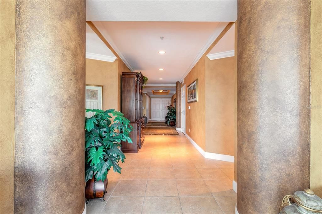 For Sale: $700,000 (3 beds, 3 baths, 2480 Square Feet)