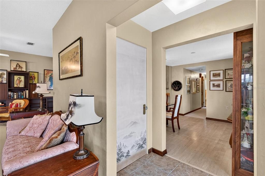 For Sale: $819,900 (3 beds, 2 baths, 1568 Square Feet)