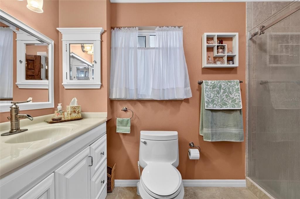 For Sale: $819,900 (3 beds, 2 baths, 1568 Square Feet)