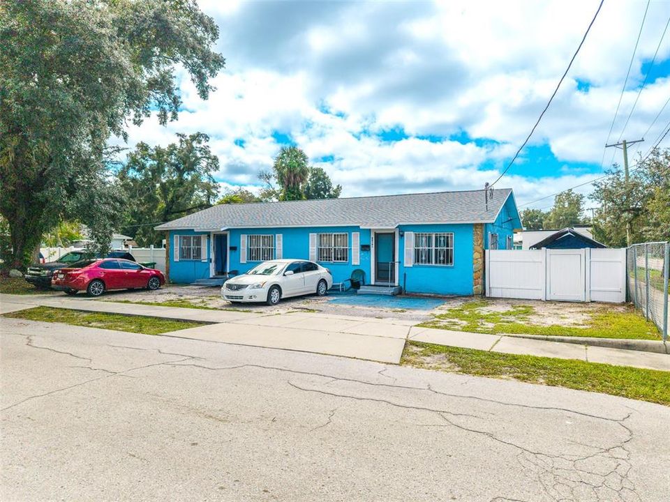For Sale: $329,990 (4 beds, 0 baths, 1674 Square Feet)