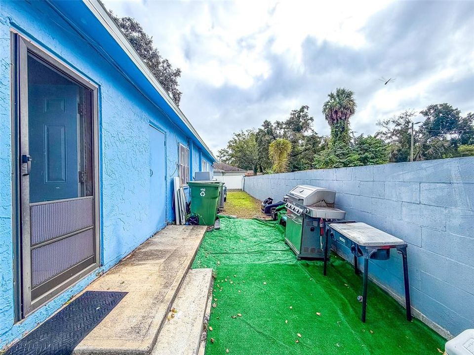 For Sale: $329,990 (4 beds, 0 baths, 1674 Square Feet)