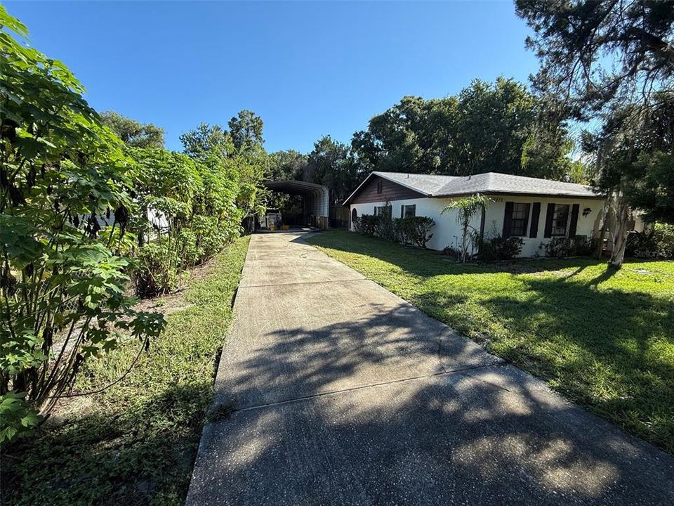 For Sale: $450,000 (3 beds, 2 baths, 1700 Square Feet)