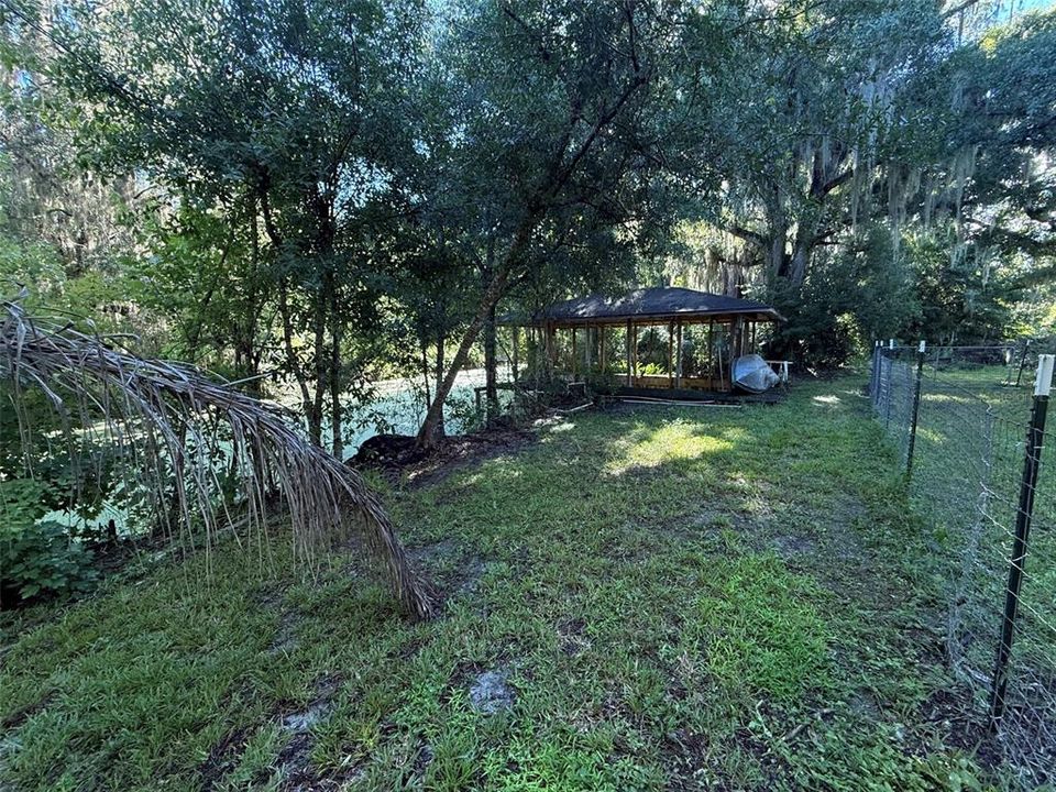 For Sale: $450,000 (3 beds, 2 baths, 1700 Square Feet)