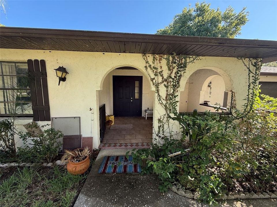 For Sale: $450,000 (3 beds, 2 baths, 1700 Square Feet)