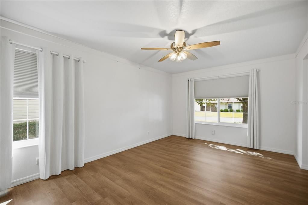For Sale: $234,900 (2 beds, 2 baths, 1224 Square Feet)