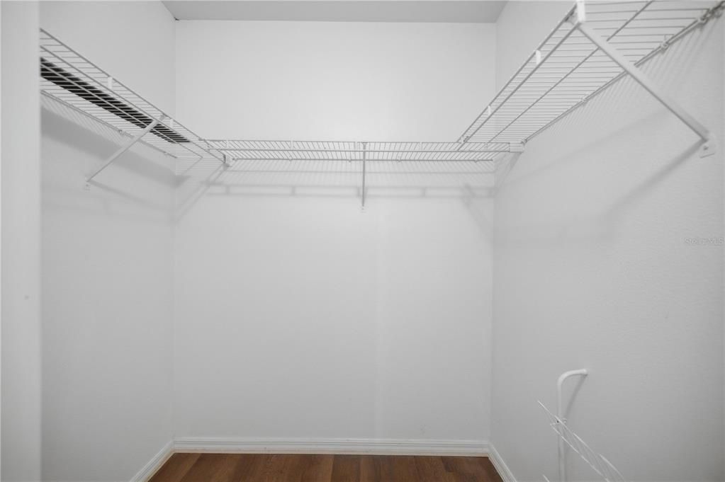 For Sale: $234,900 (2 beds, 2 baths, 1224 Square Feet)