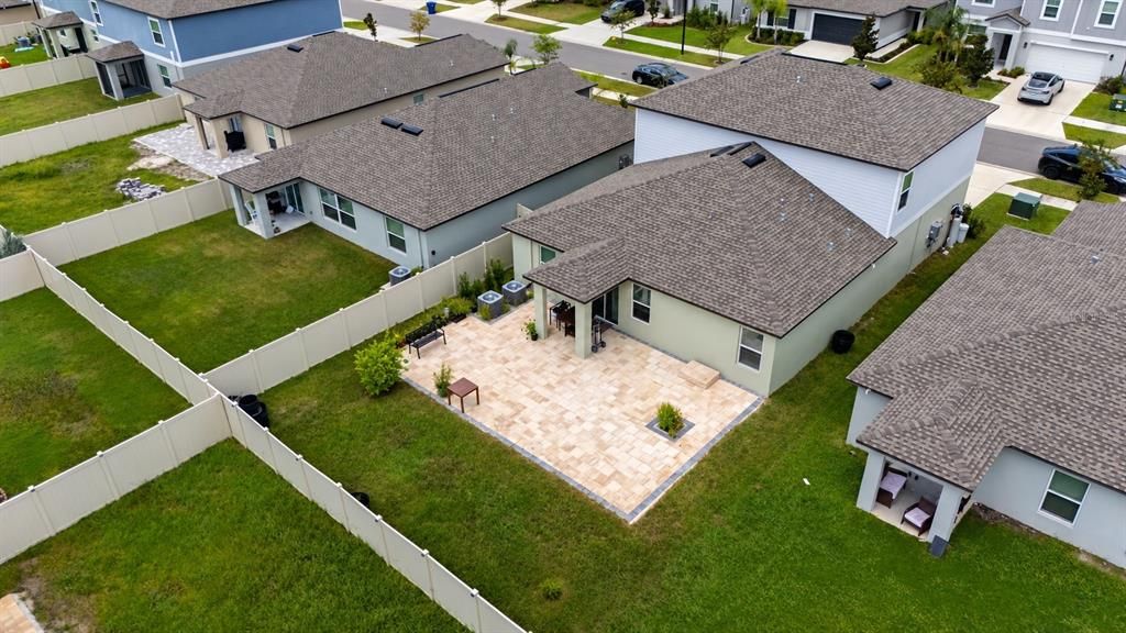 For Sale: $499,999 (5 beds, 2 baths, 2896 Square Feet)