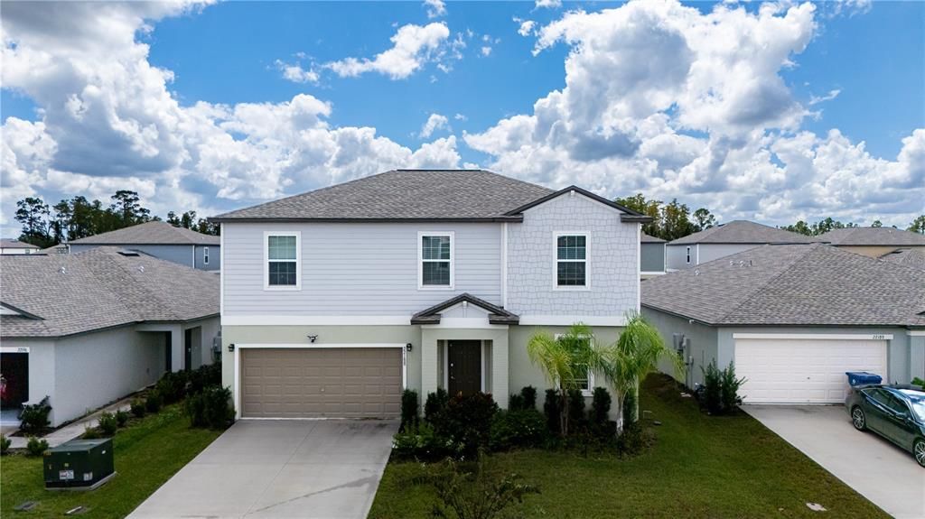 For Sale: $499,999 (5 beds, 2 baths, 2896 Square Feet)