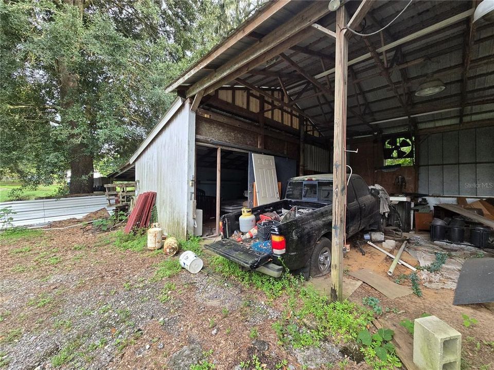 待售: $160,000 (0.51 acres)