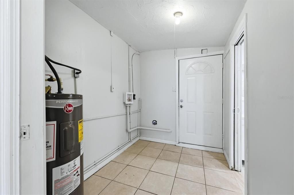 En Venta: $299,999 (3 camas, 2 baños, 1380 Pies cuadrados)