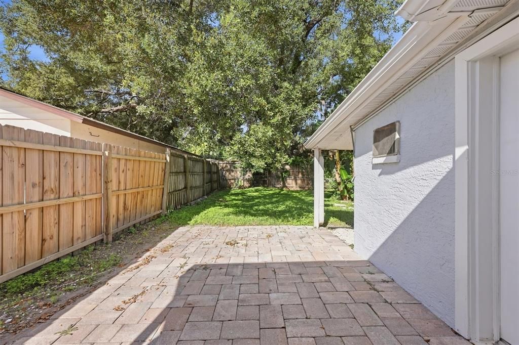 En Venta: $299,999 (3 camas, 2 baños, 1380 Pies cuadrados)