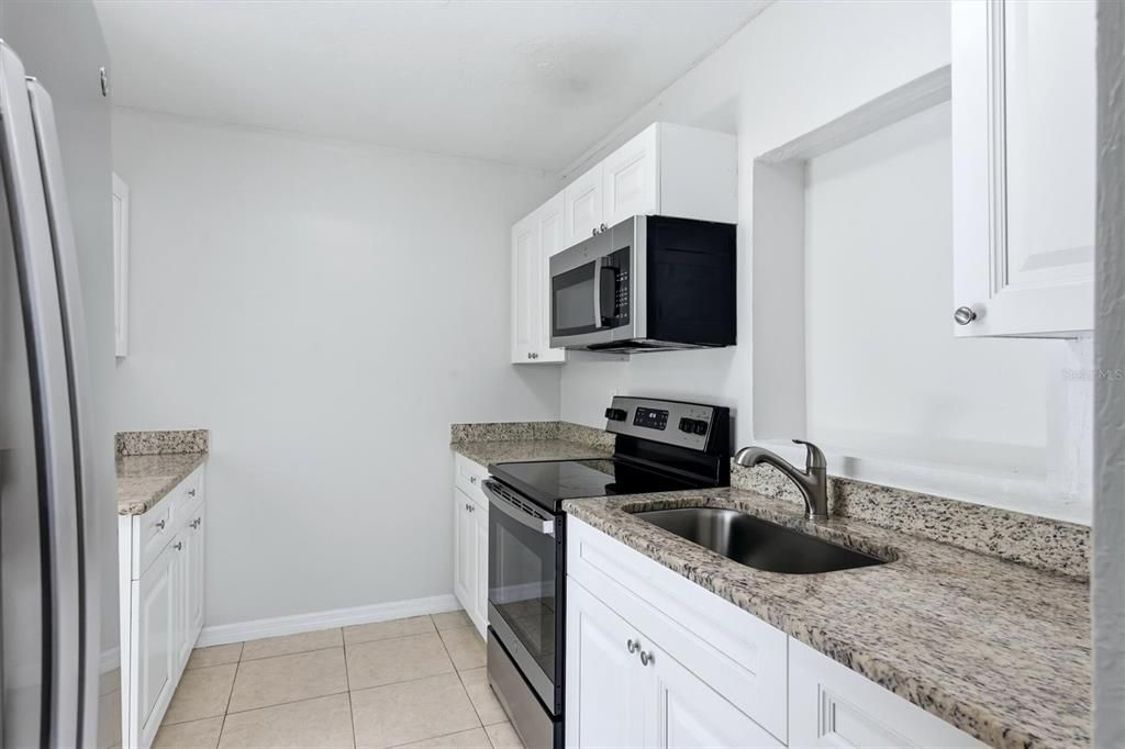 En Venta: $299,999 (3 camas, 2 baños, 1380 Pies cuadrados)