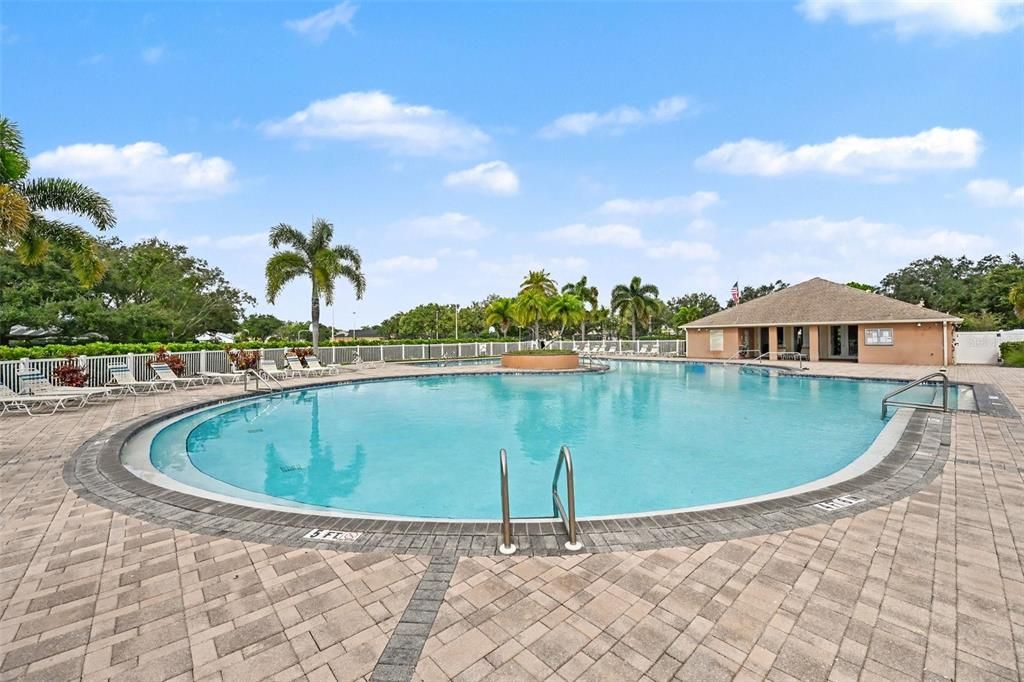 For Sale: $235,000 (2 beds, 2 baths, 1080 Square Feet)