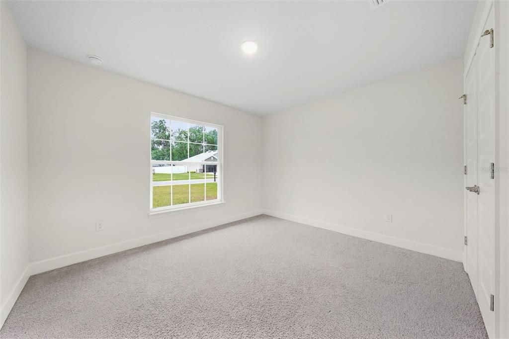 For Sale: $265,000 (4 beds, 2 baths, 1758 Square Feet)