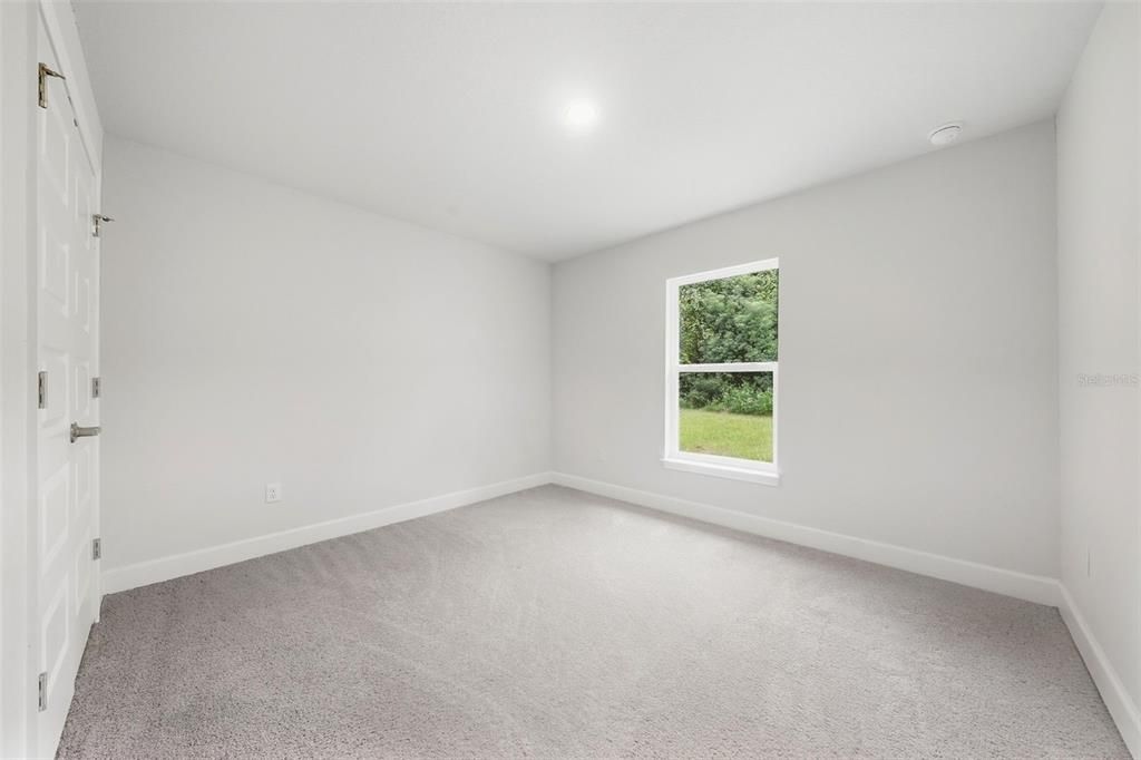 For Sale: $265,000 (4 beds, 2 baths, 1758 Square Feet)