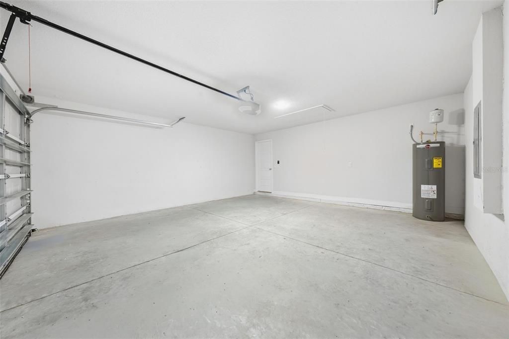 For Sale: $265,000 (4 beds, 2 baths, 1758 Square Feet)
