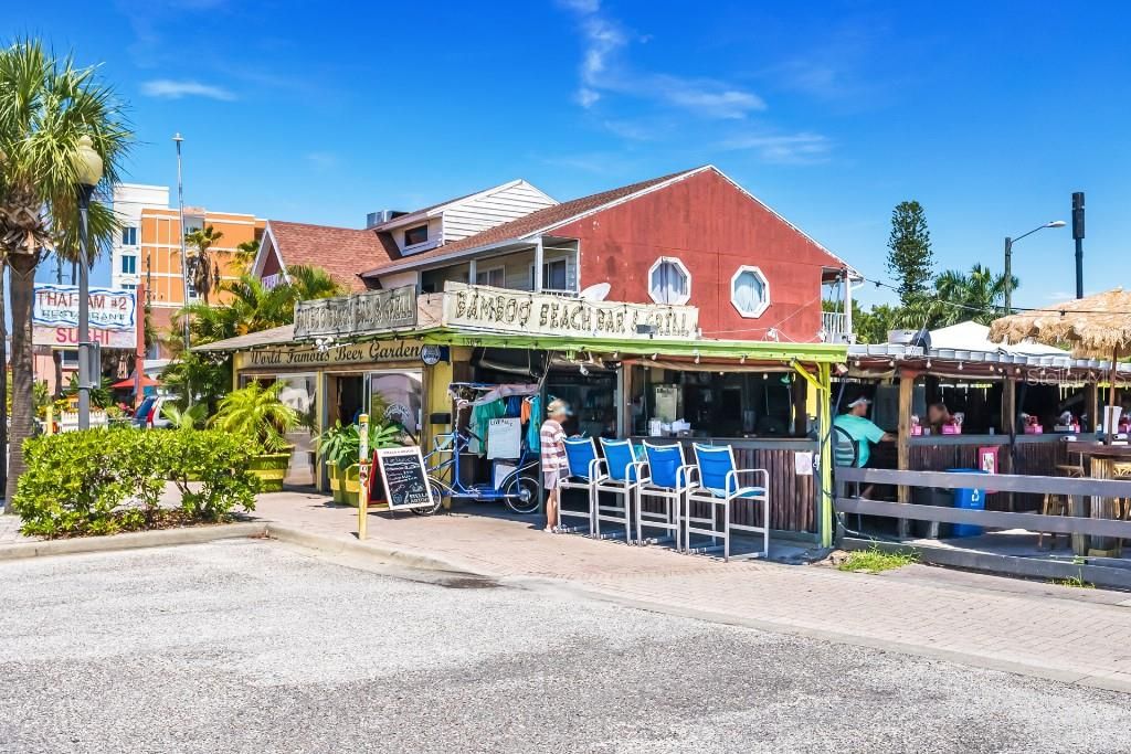 For Sale: $575,000 (2 beds, 2 baths, 734 Square Feet)