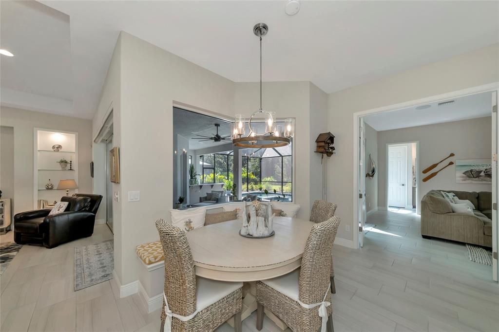 En Venta: $895,000 (3 camas, 3 baños, 2791 Pies cuadrados)