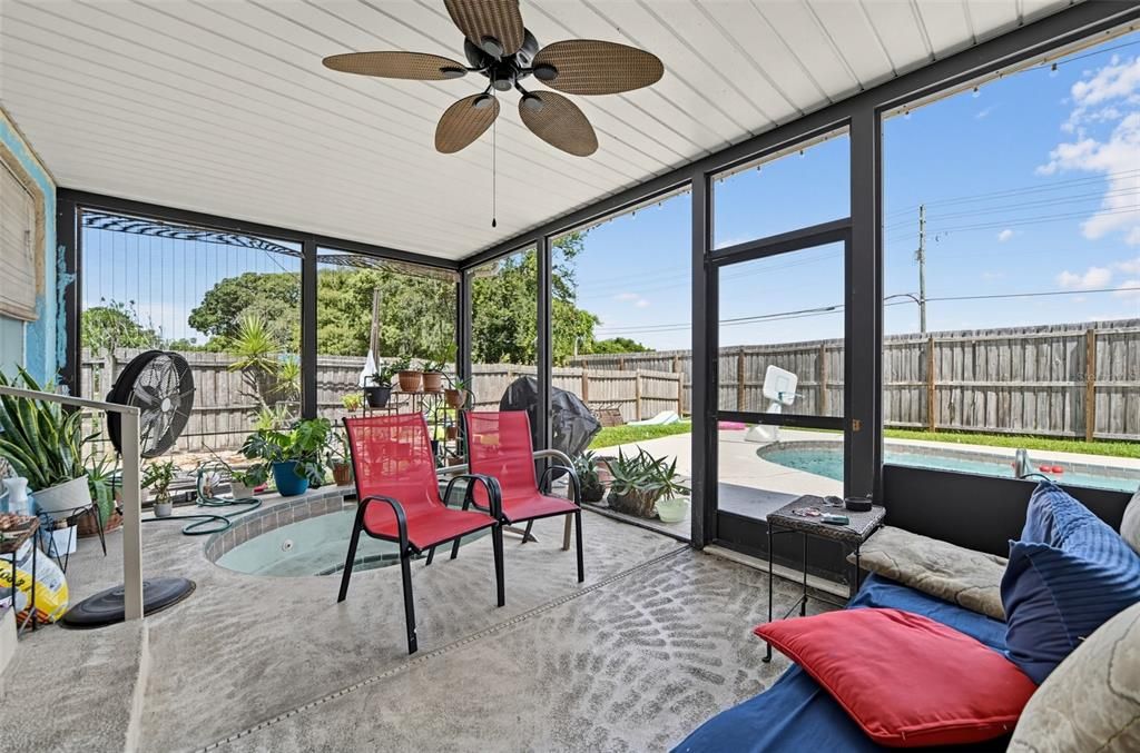 For Sale: $439,000 (4 beds, 2 baths, 2217 Square Feet)