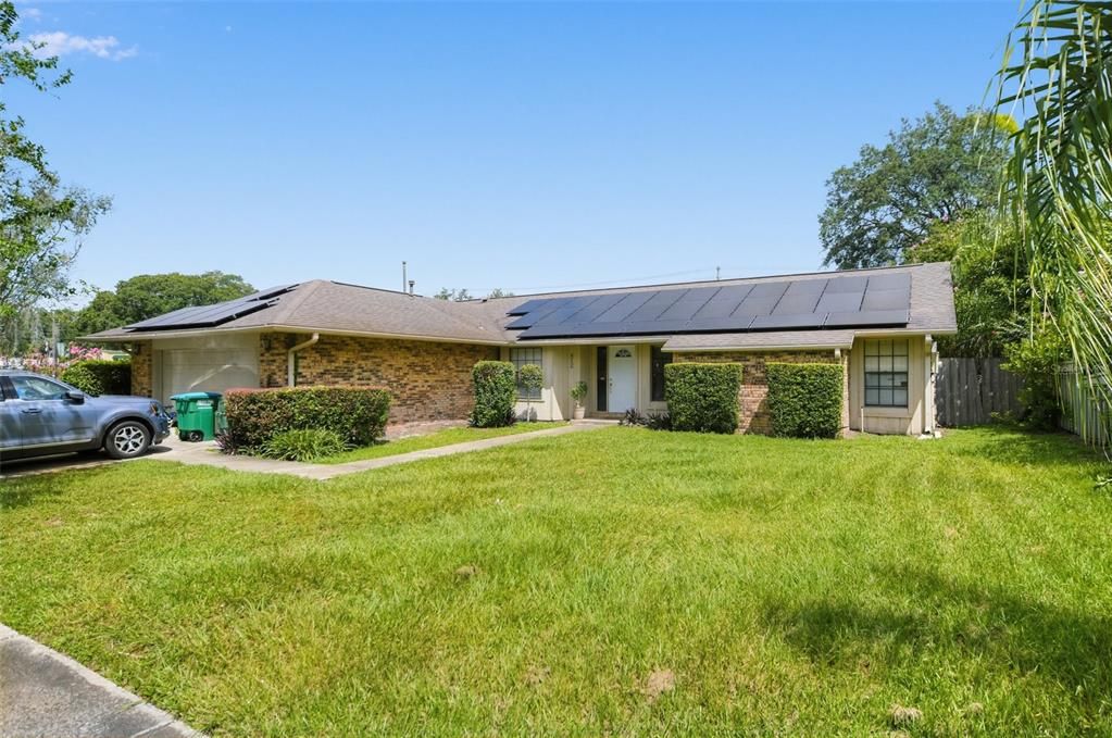 For Sale: $439,000 (4 beds, 2 baths, 2217 Square Feet)