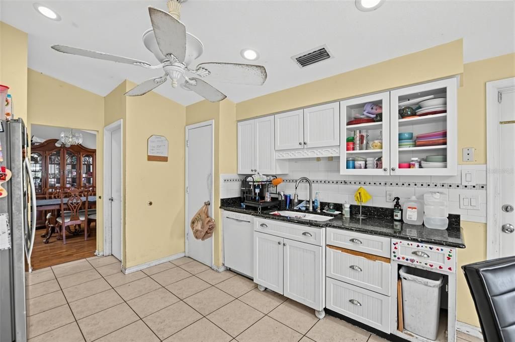 For Sale: $439,000 (4 beds, 2 baths, 2217 Square Feet)