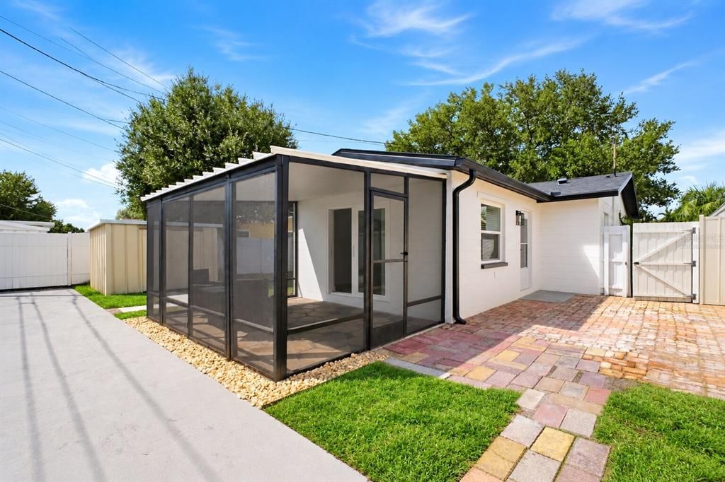 На продажу: $549,900 (3 спален, 2 ванн, 1507 Квадратных фут)