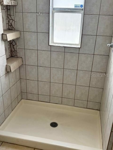В аренду: $2,000 (3 спален, 2 ванн, 1200 Квадратных фут)